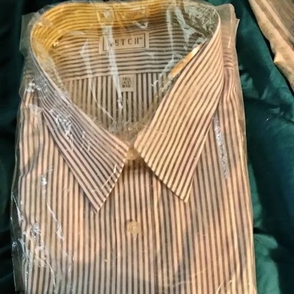 Big man's dress shirt - Picture 3 of 4